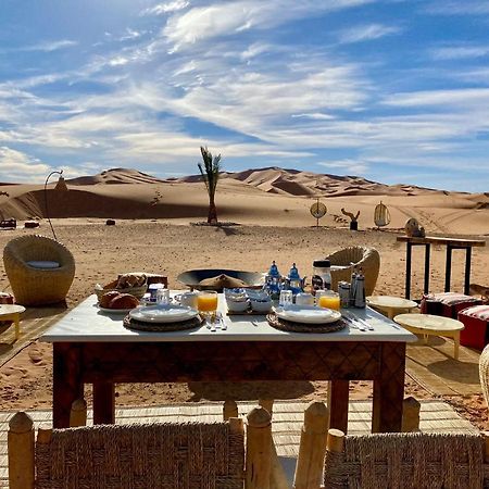 Tuda Luxury Camp Hotel เมอร์ซูกา ภายนอก รูปภาพ