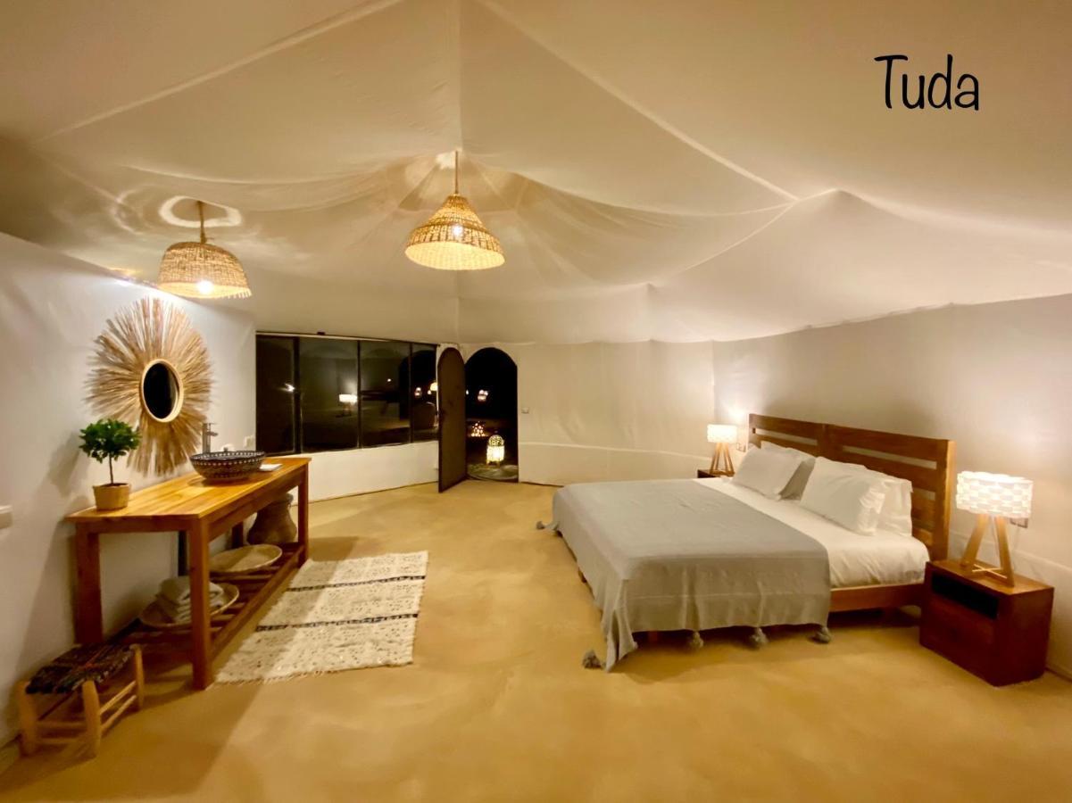 Tuda Luxury Camp Hotel เมอร์ซูกา ภายนอก รูปภาพ